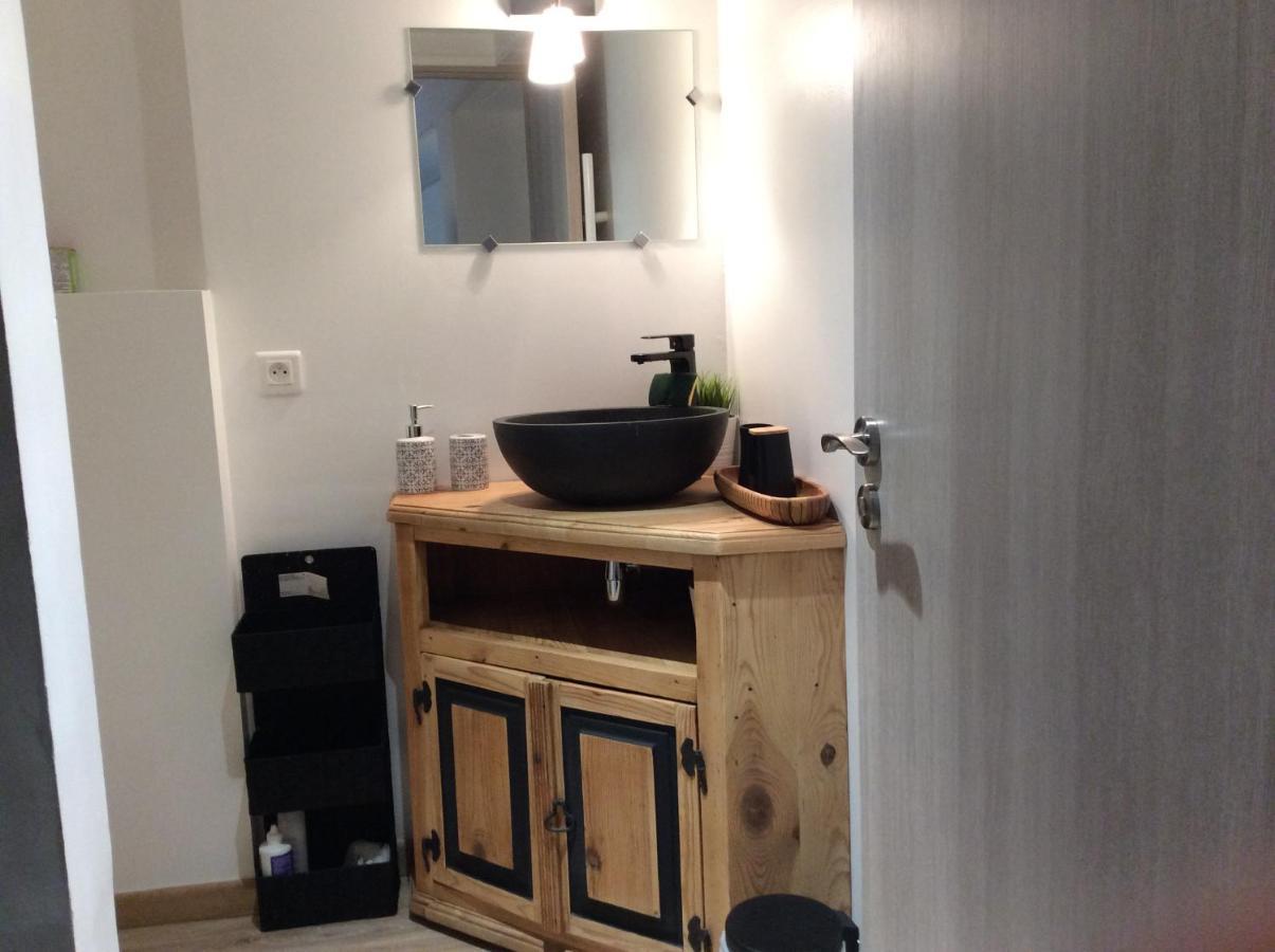 Apartmán Simplicite Et Confort En Luberon Ménerbes Exteriér fotografie